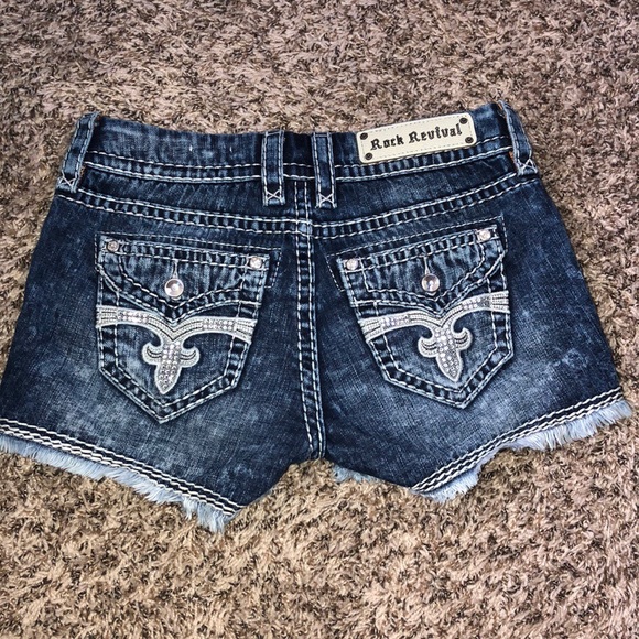 used rock revival shorts